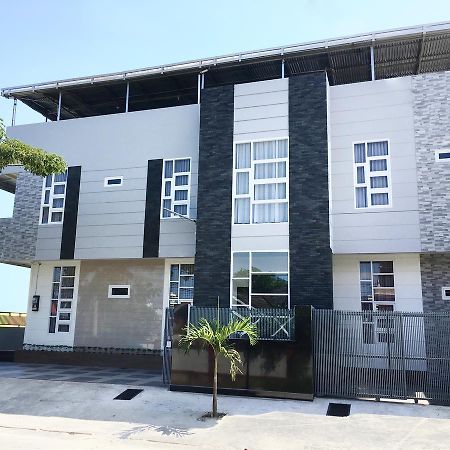 Grand Mulia Guest House Balikpapan  Luaran gambar